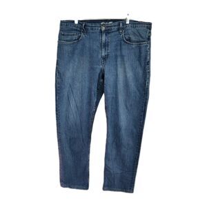 Eddie Bauer Stright Fit Jeans Men's Size 38x30 Medium Wash Blue‎